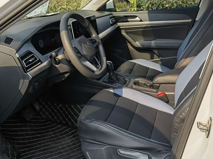 Фото 6 - Volkswagen Lavida