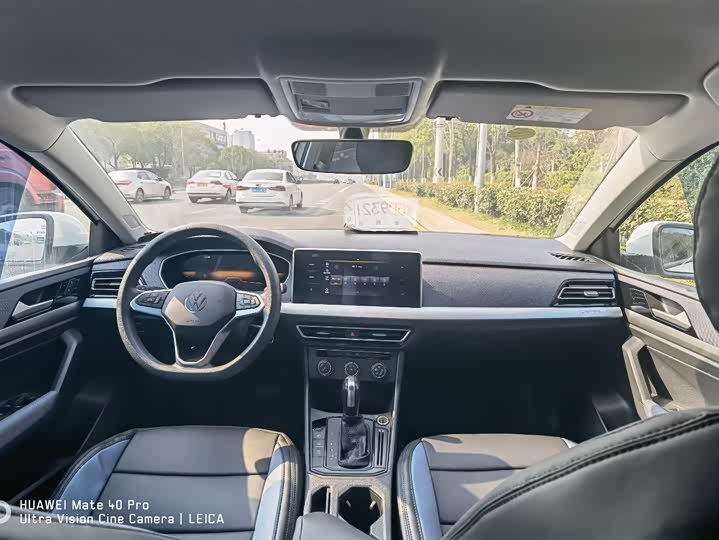 Фото 9 - Volkswagen Lavida