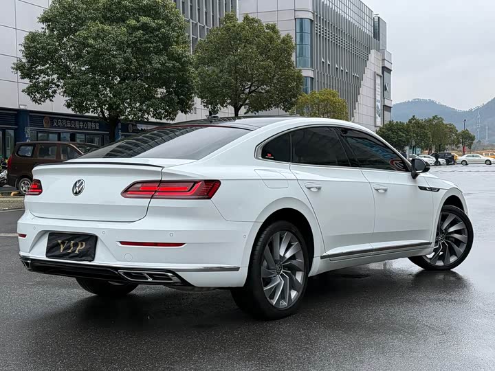 Фото 4 - Volkswagen CC