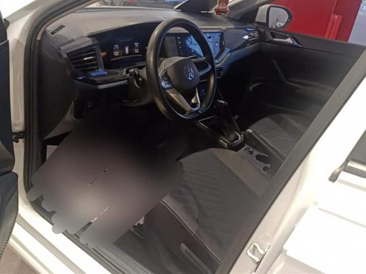 Фото 9 - Volkswagen Lavida