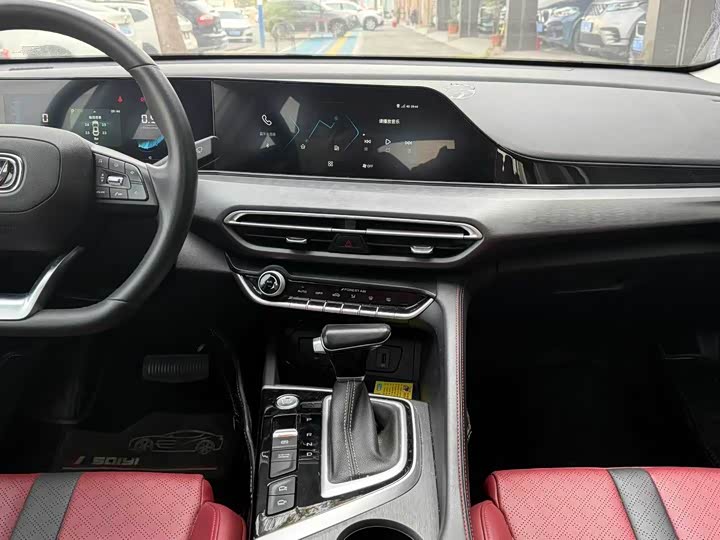 Фото 7 - Changan Eado Plus