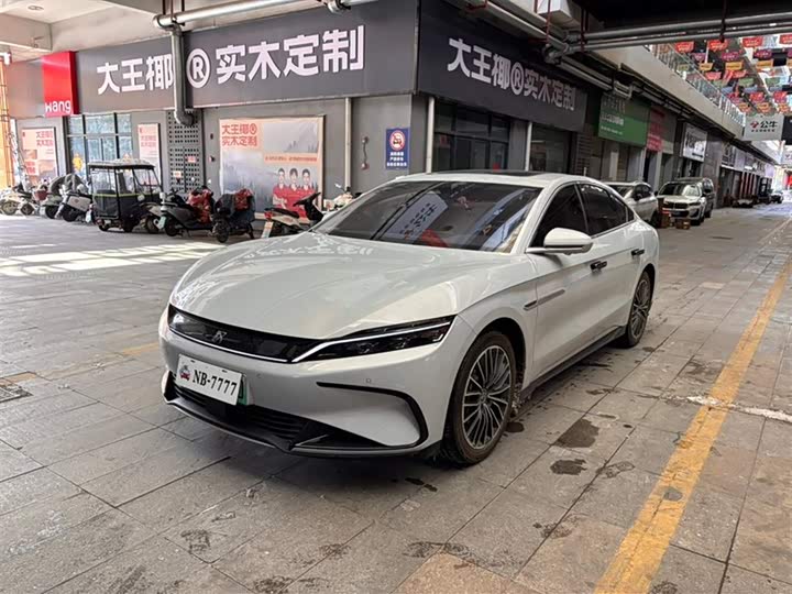 Фото 1 - BYD Han