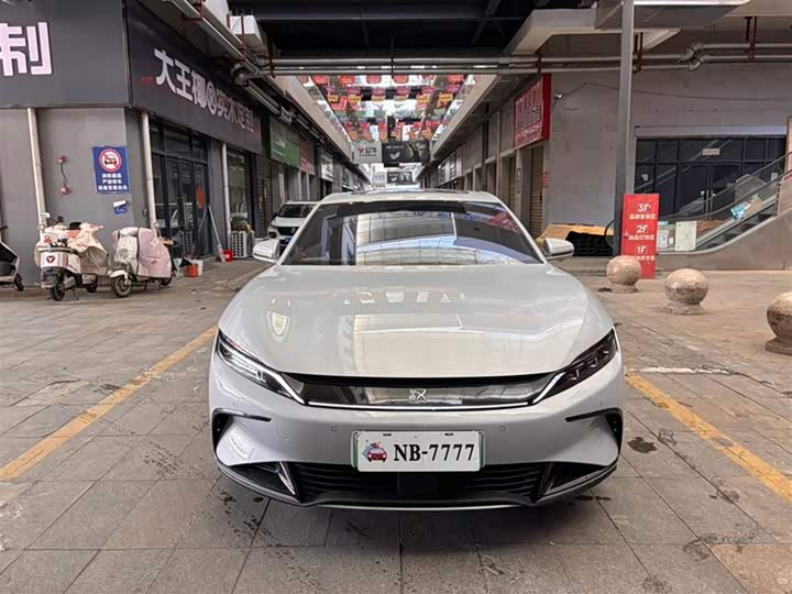 Фото 2 - BYD Han