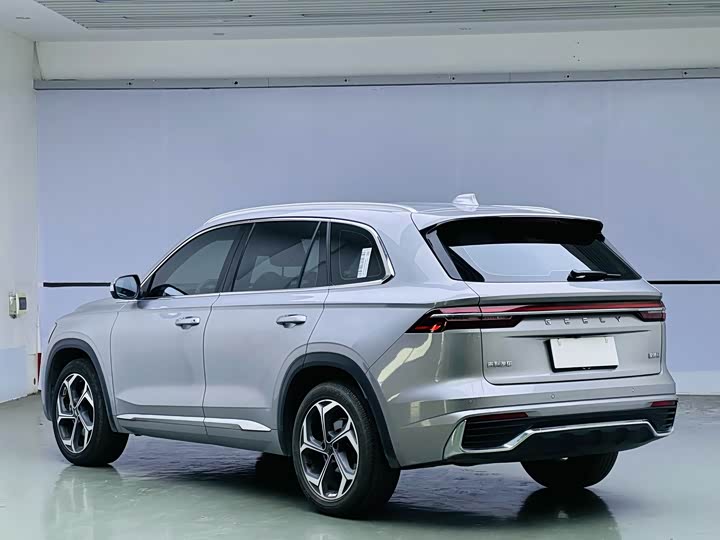 Фото 4 - Geely Monjaro