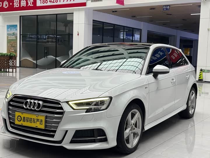 Фото 1 - Audi A3