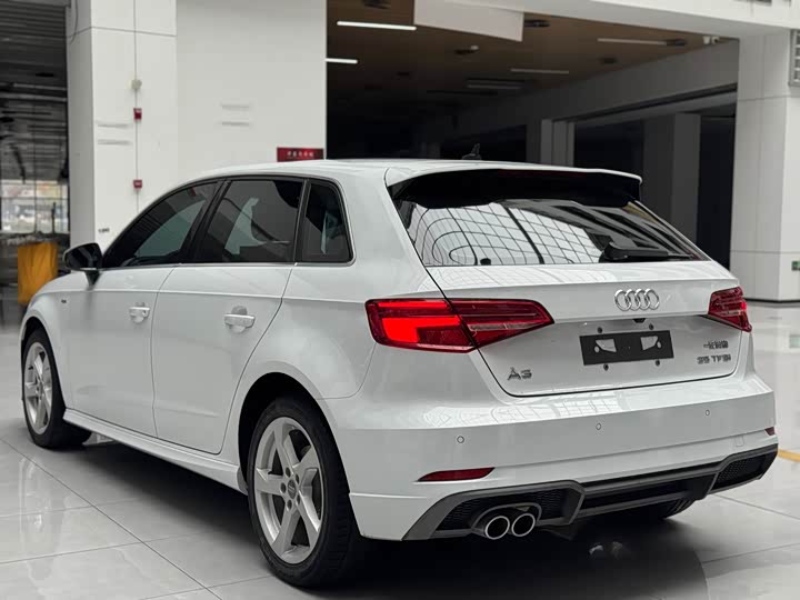 Фото 6 - Audi A3