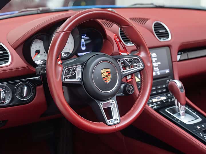 Фото 8 - Porsche 718