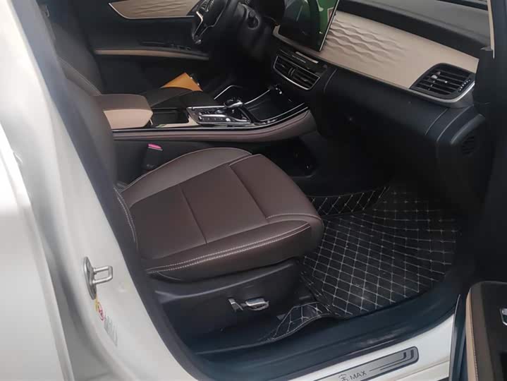 Фото 8 - BYD Song Max Hybrid