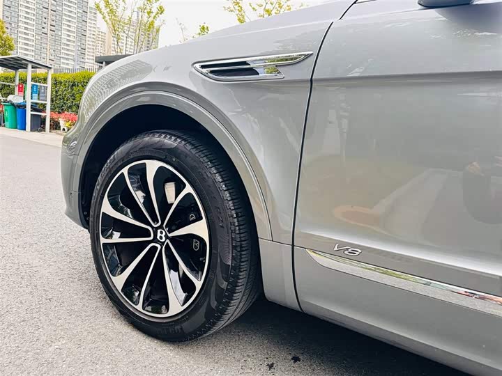 Фото 3 - Bentley Bentayga