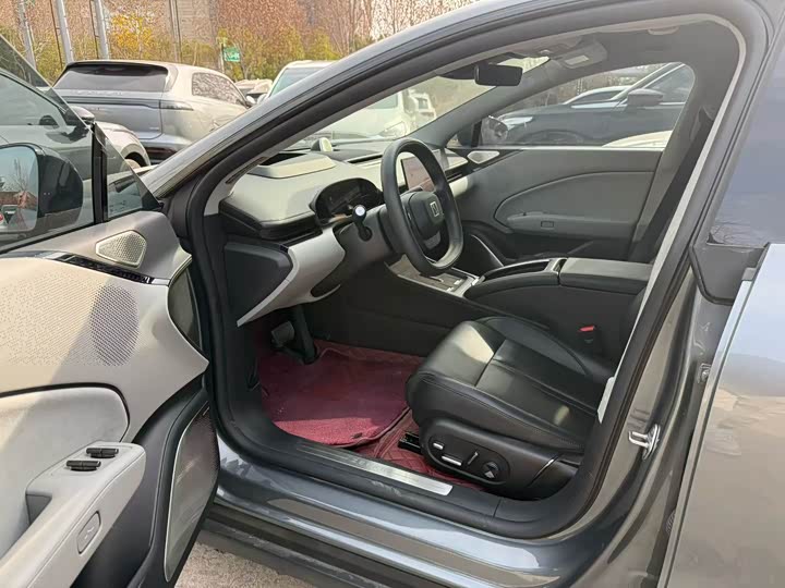 Фото 4 - Zeekr 007