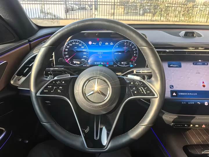 Фото 3 - Mercedes-Benz E-Class Hybrid