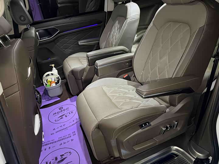 Фото 8 - Volkswagen Viloran