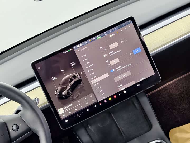 Фото 8 - Tesla Model Y