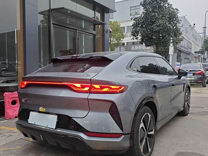 Фото 8 - BYD Song L