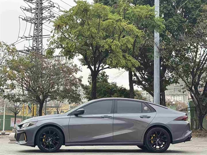 Фото 4 - GAC Trumpchi Empow R