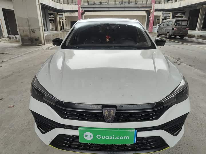 Фото 3 - Roewe i5