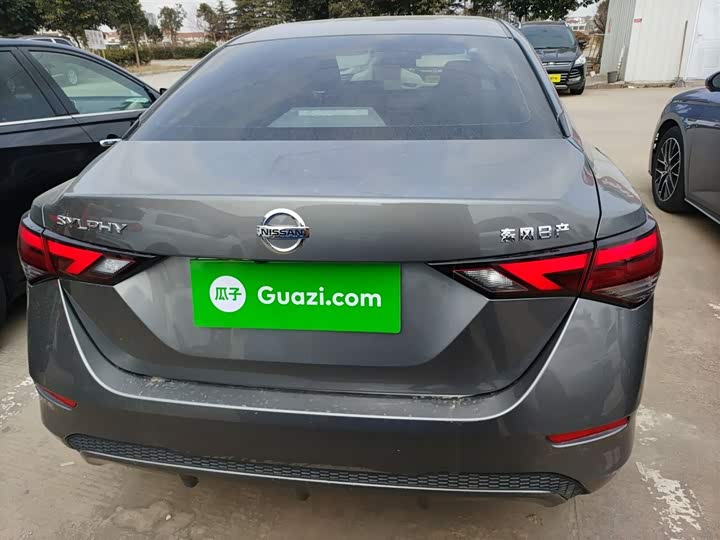 Фото 6 - Nissan Sylphy