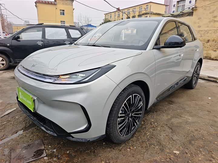 Фото 1 - BAIC Arcfox T1