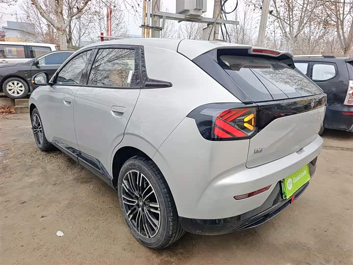 Фото 5 - BAIC Arcfox T1