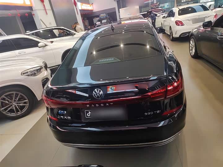 Фото 6 - Volkswagen Passat