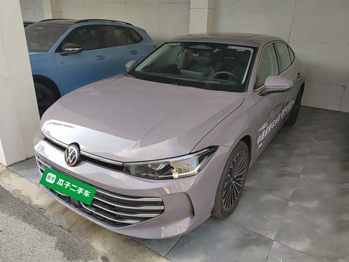 Фото 1 - Volkswagen Passat