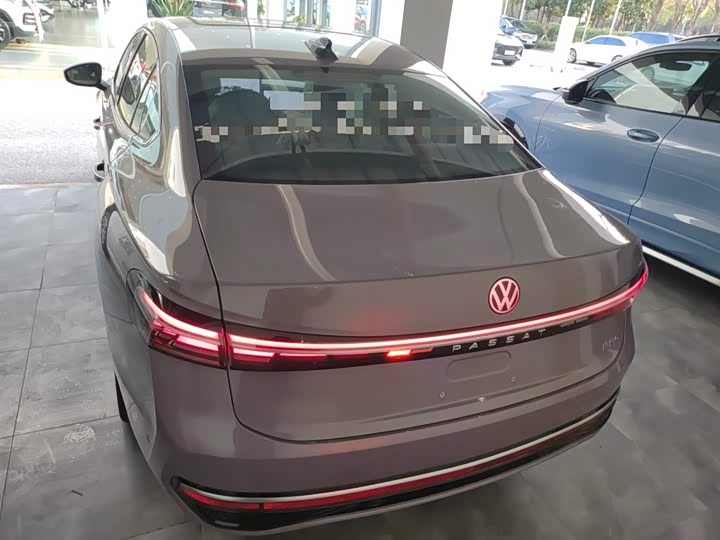 Фото 6 - Volkswagen Passat