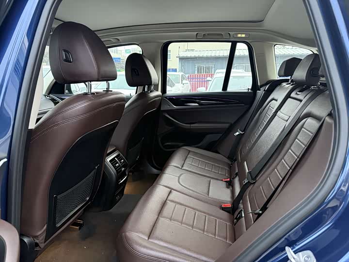 Фото 5 - BMW iX3