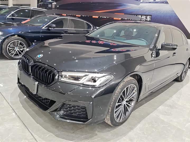 Фото 1 - BMW 5 Series