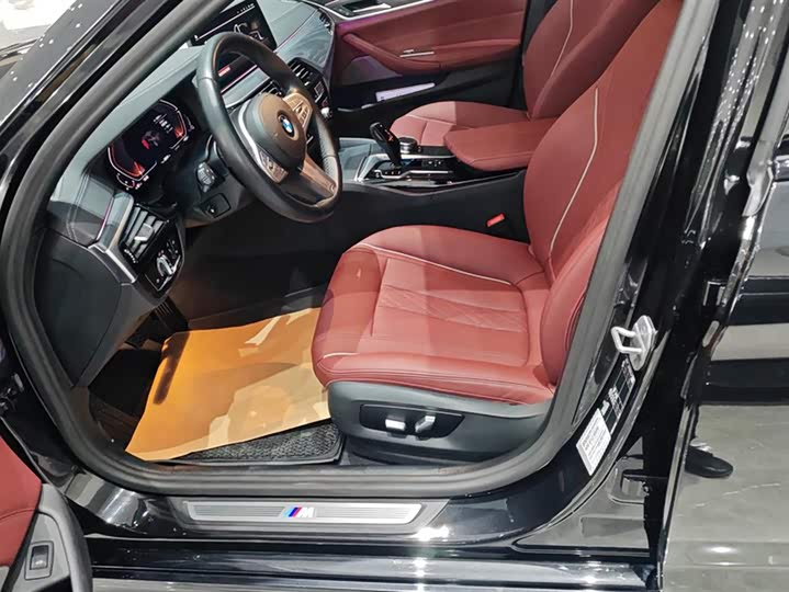 Фото 9 - BMW 5 Series