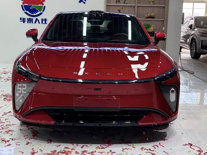 Фото 1 - Exeed Sterra ES