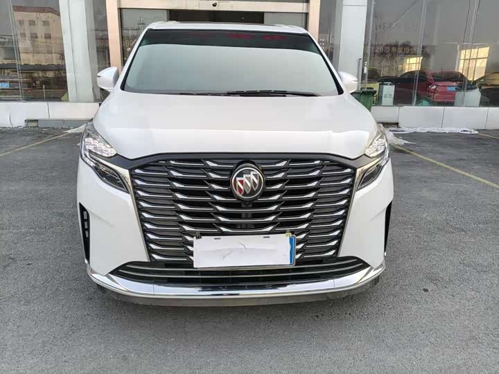 Фото 2 - Buick GL8 ES