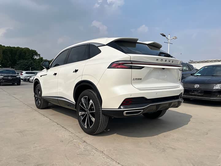 Фото 9 - Roewe RX5
