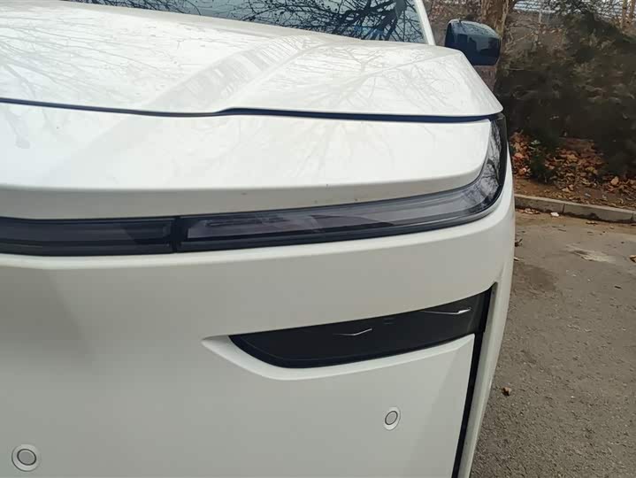 Фото 5 - Toyota bZ3X