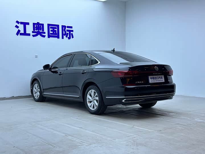 Фото 6 - Volkswagen Passat