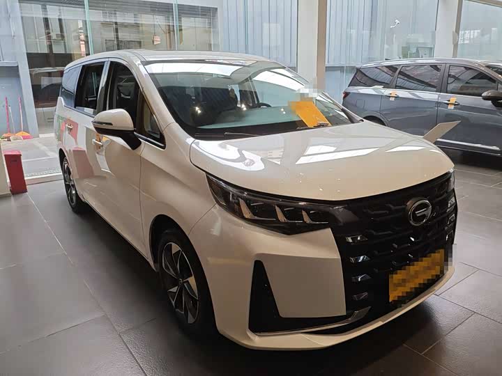 Фото 1 - GAC Trumpchi M6