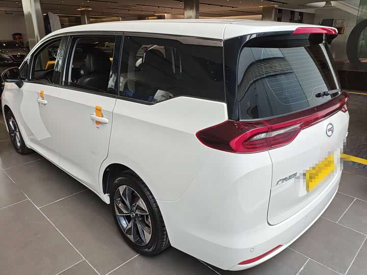 Фото 3 - GAC Trumpchi M6