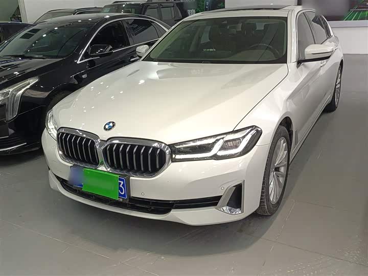 Фото 2 - BMW 5 Series