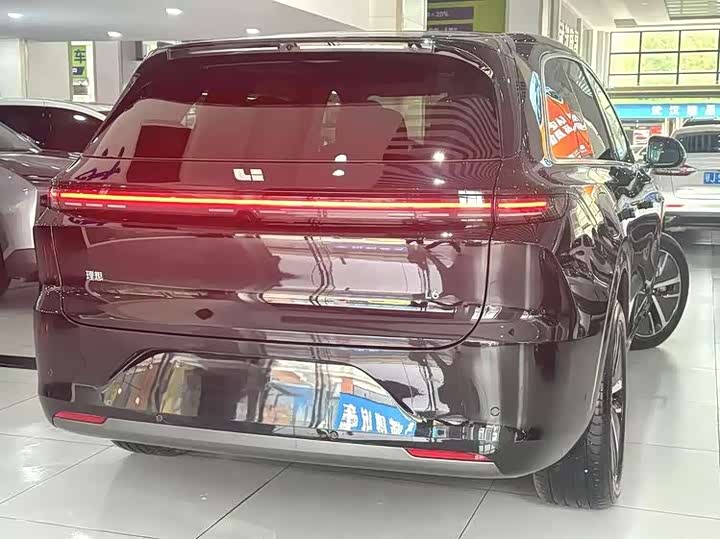 Фото 7 - LiXiang L6