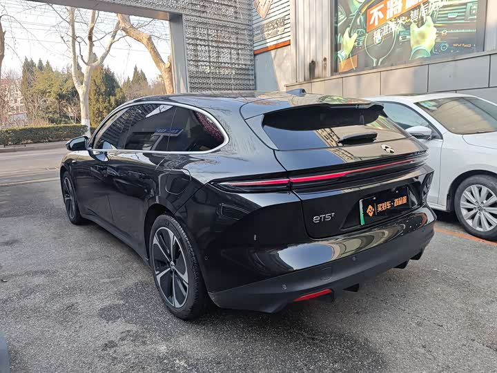 Фото 4 - Nio ET5T