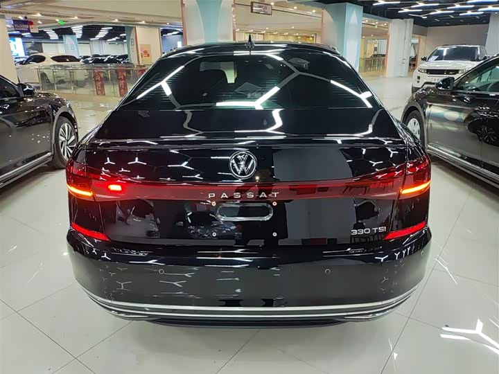 Фото 6 - Volkswagen Passat