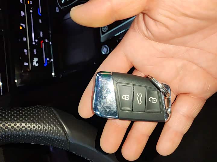 Фото 9 - Volkswagen Passat