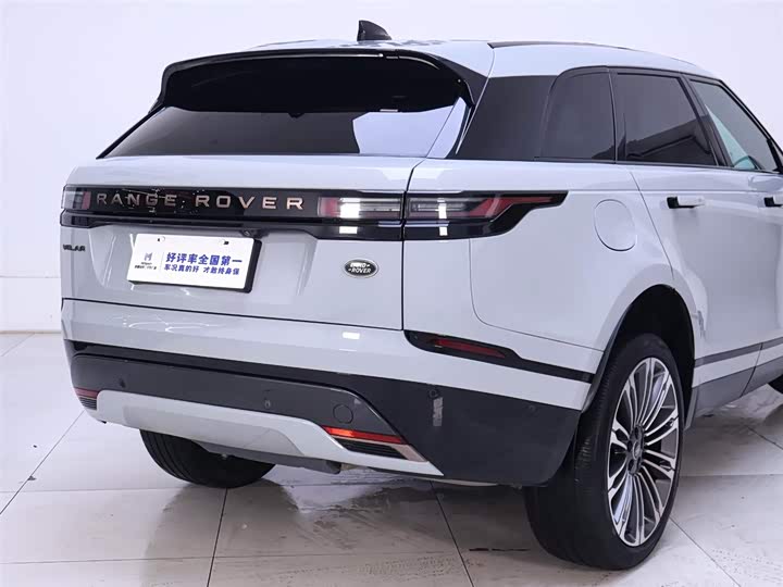Фото 7 - Land Rover Range Rover Velar
