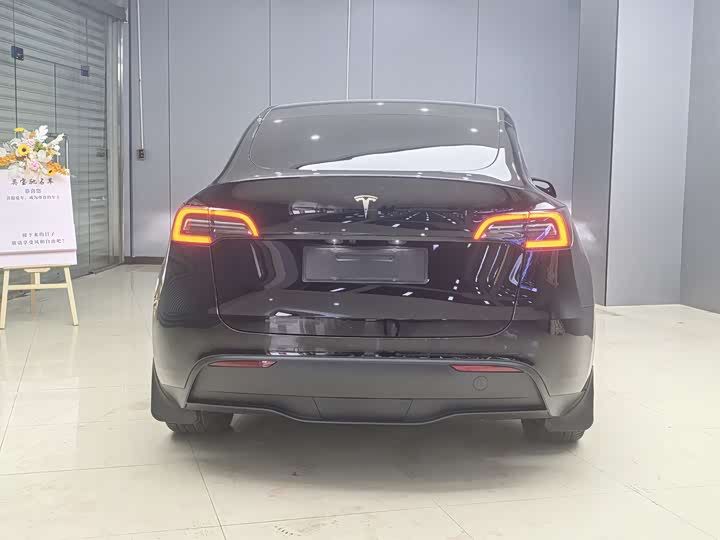 Фото 5 - Tesla Model Y