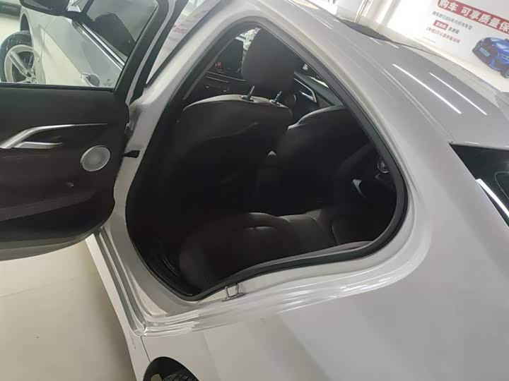 Фото 8 - BMW 1 Series