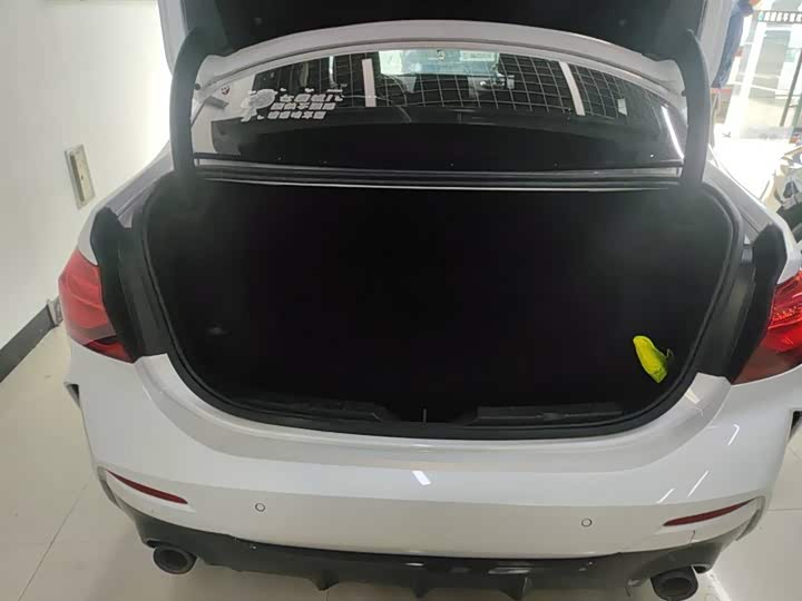 Фото 9 - BMW 1 Series