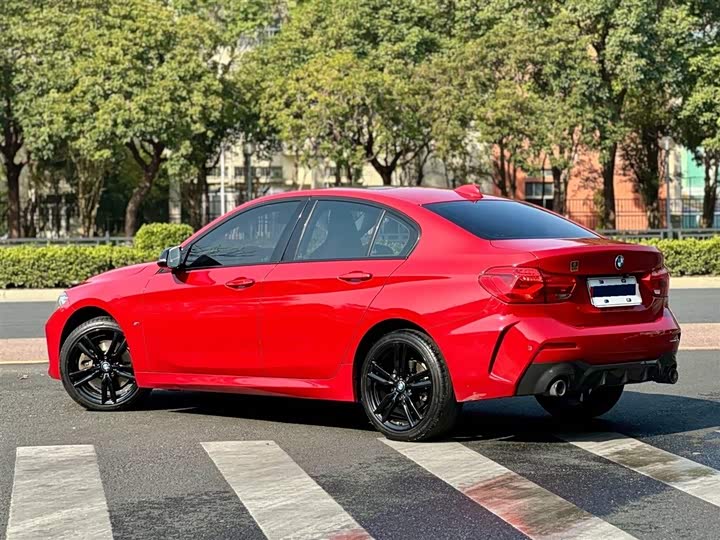 Фото 7 - BMW 1 Series