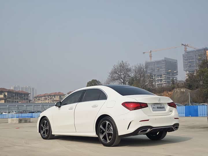 Фото 2 - Mercedes-Benz A-Class