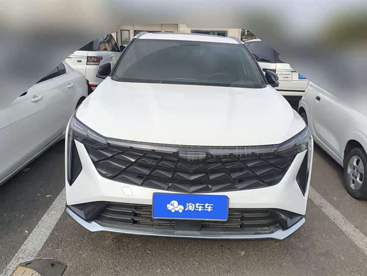 Фото 2 - Geely Atlas