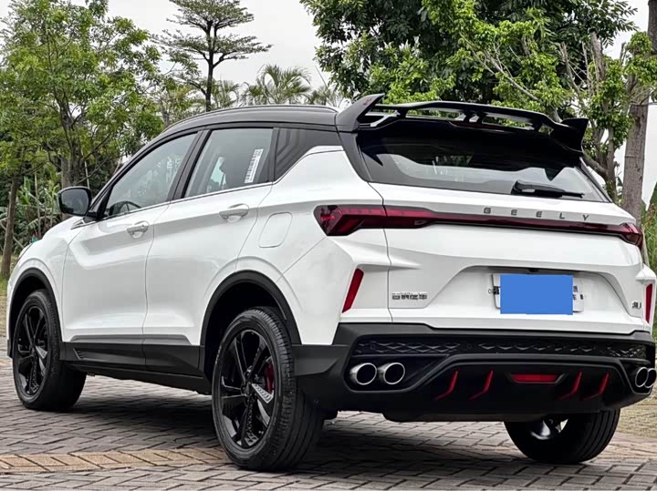 Фото 8 - Geely Coolray