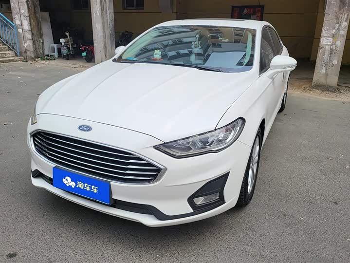 Фото 1 - Ford Mondeo